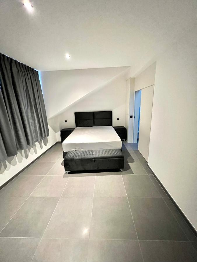 Brand-new In The Heart Of Bruselas