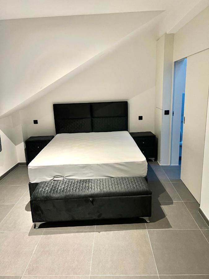 Apartamento Brand-new In The Heart Of
